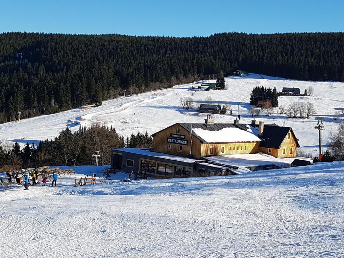 Chata Viktorka Pec pod Snezkou Esterno foto